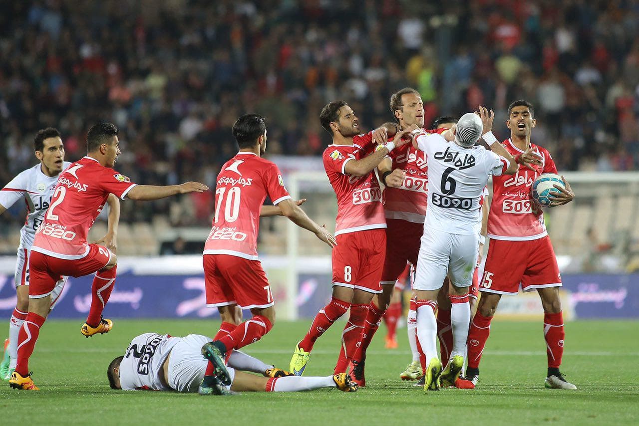 پرسپولیس تهران خشن ترین تیم لیگ برتر شانزدهم ؛ ذوب آهن تیم اخلاق