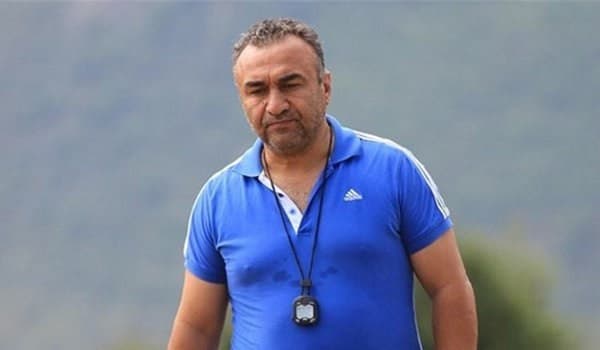 دست نشان، سرمربی ملوان: در حق تیم ما خیلی ظلم شده است؛ جذب اسپانسر خارج از وظایف من است