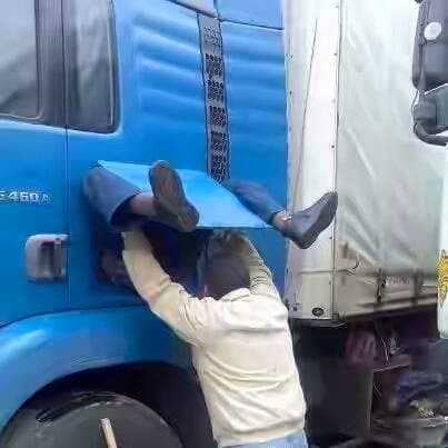 راننده داره بدنیا میاد :))))))