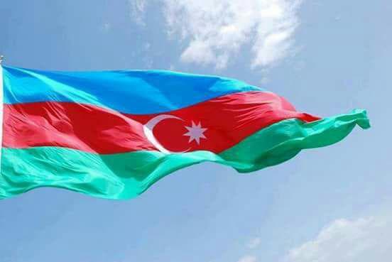 آزربایجان دیاریننان، سیزه سلام گتیرمیشم؛ از دیار آذربایجان برای شما سلام آورده ام