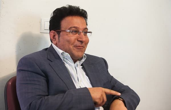 هدایتی: کنار می‌روم تا آقای معاون تصمیم خود را عملی کند!