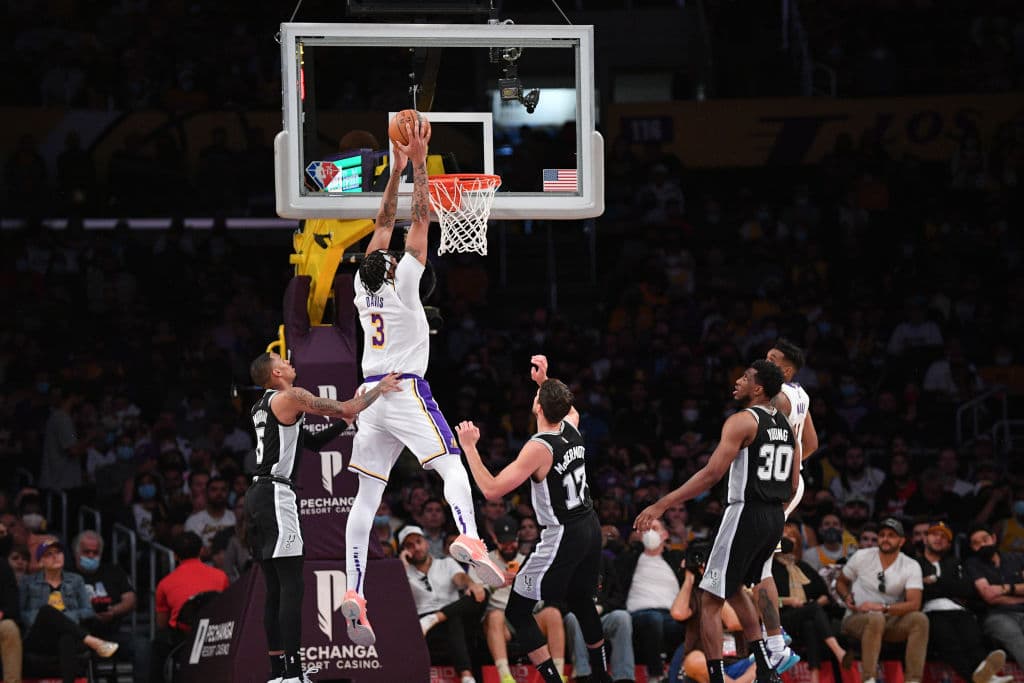 فصل عادی NBA | لیکرز از سد اسپرز گذشت؛ گلدن استیت بالاخره باخت