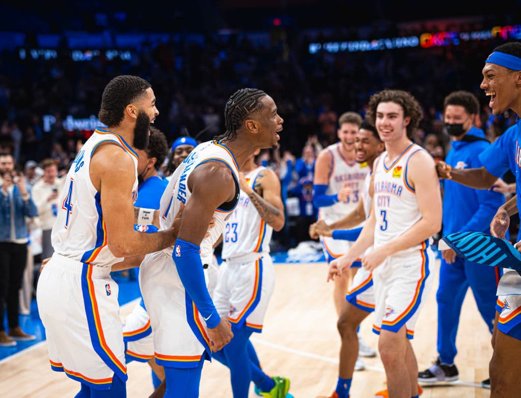 فصل عادی NBA | گلدن استیت و بروکلین باختند؛ گیم وینر شی، باخت را به کلیپرز تحمیل کرد