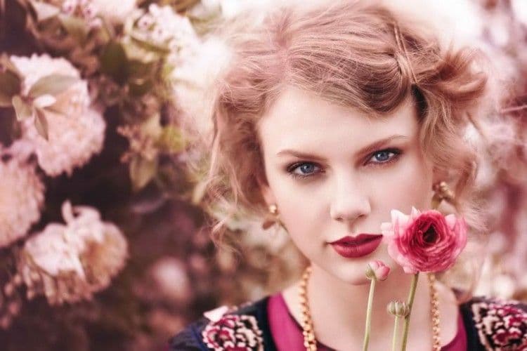 تیلور سوئیفت موسیقی بیکلام Sparks Fly - Taylor Swift (Instrumental)