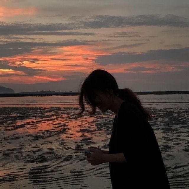دانلود آهنگ Lana Del Rey - Beautiful