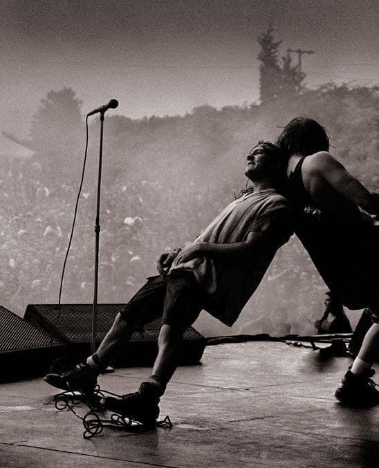 Pearl Jam - Comfortably Numb