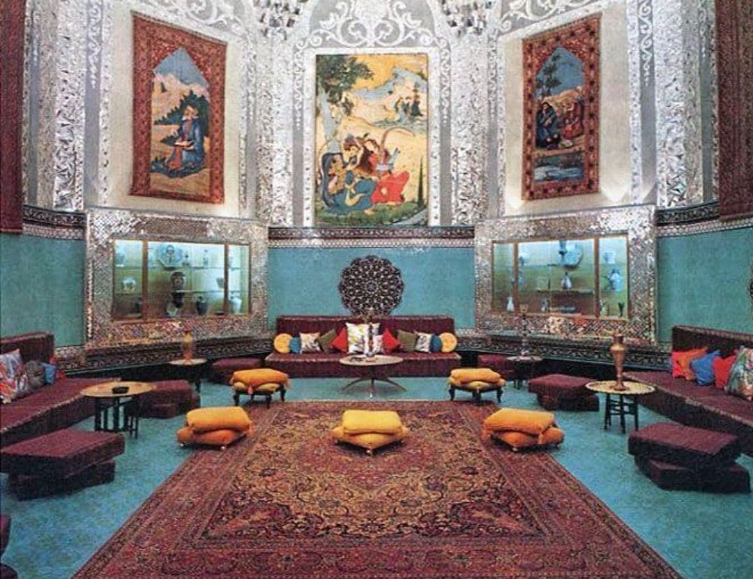 مکان زیبای سفارت پیشین ایران در خیابان ماساچوست شهر واشنگتن آمریکا
