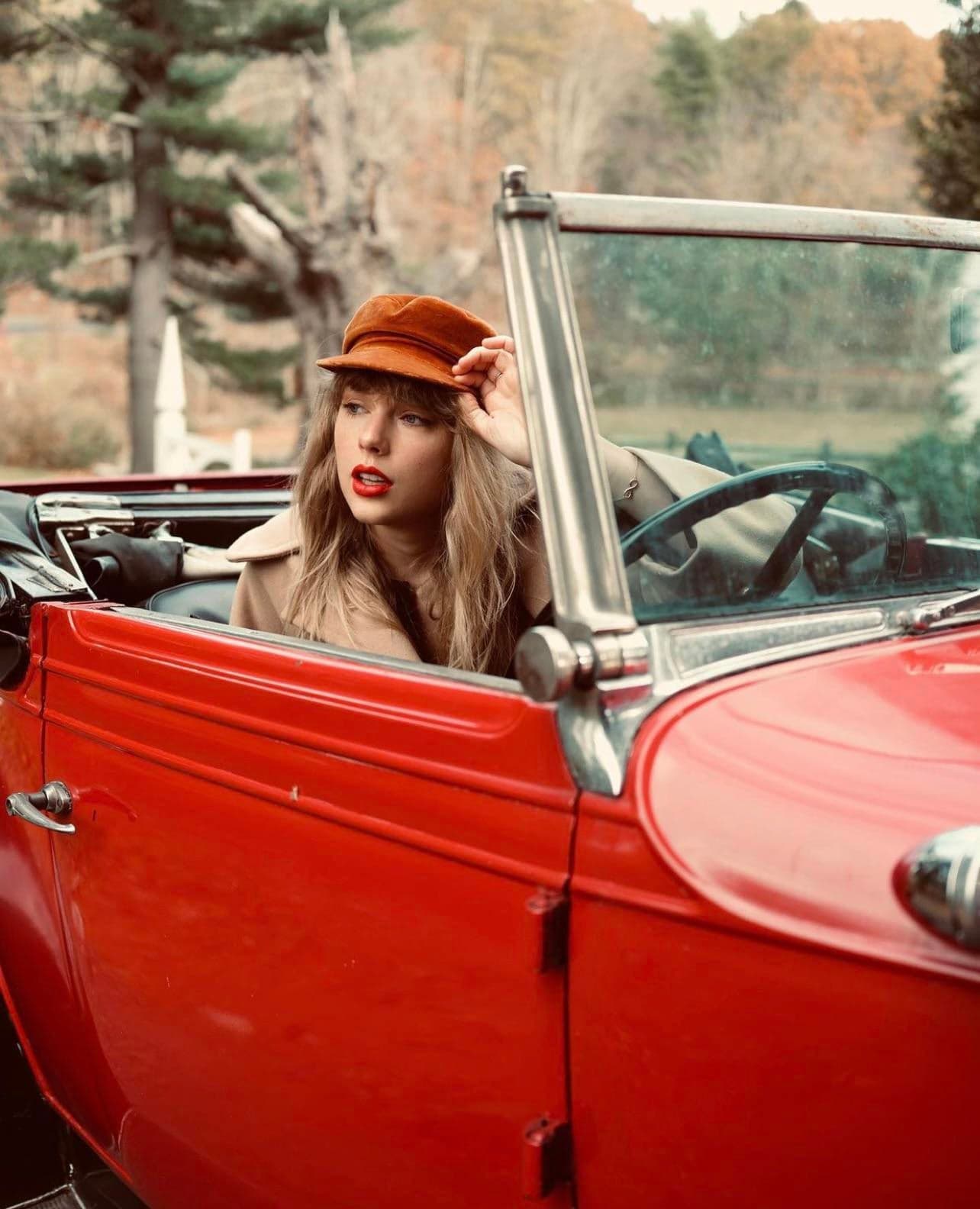 آهنگ (we are never ever getting back together (Taylor's version از Taylor swift با متن و ترجمه