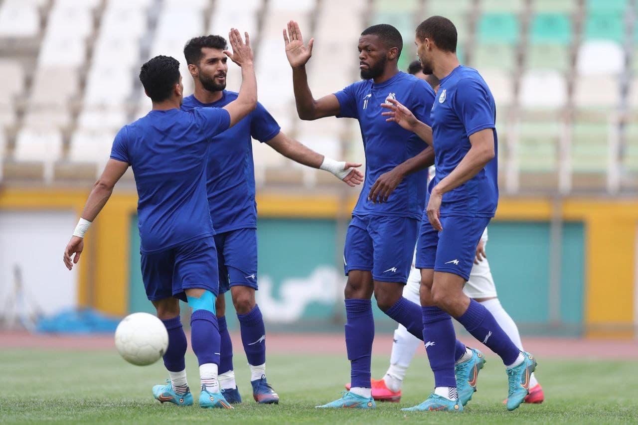 برتری 4-0 استقلال مقابل فجرسپاسی در بازی دوستانه