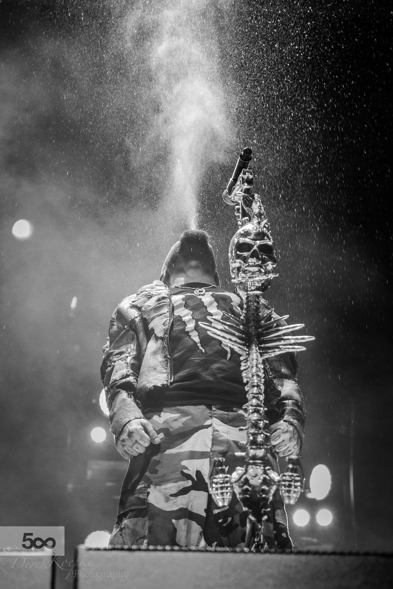 آهنگ Wash It All Away از FFDP (ترجمه اختصاصی)
