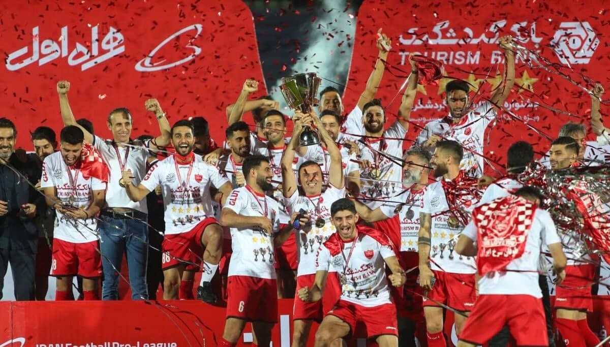 مروری بر ادوار گذشته لیگ حرفه ای؛ پرسپولیس گلات کرد، قهرمانی باز هم با 67 امتیاز