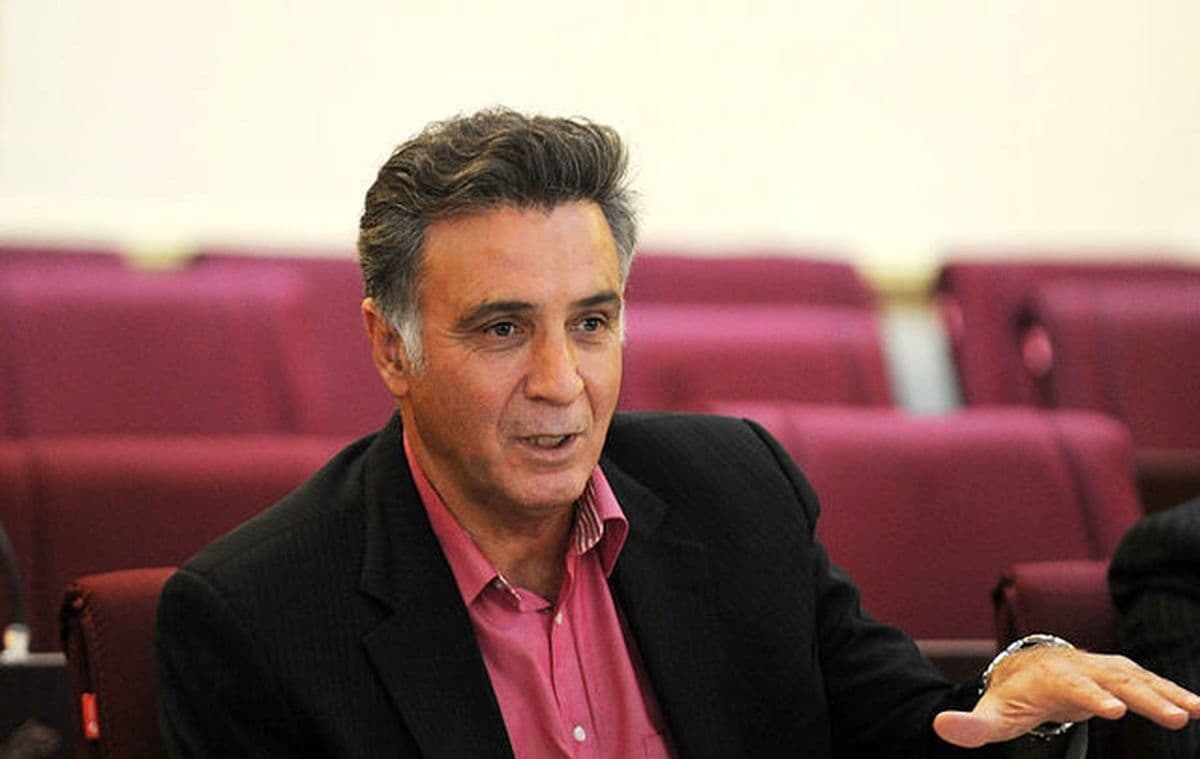 محمدرضا زادمهر: خصوصی‌سازی استقلال و پرسپولیس باعث شفافیت مالی می‌شود