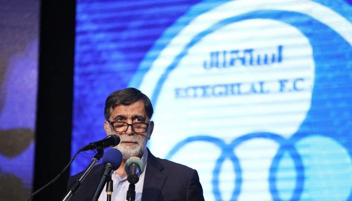 مصطفی آجورلو خیال استقلال را راحت کرد؛ فدراسیون بی فدراسیون!