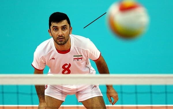فرهاد ظریف: ملی‌ پوشان والیبال فراتر از انتظار بودند