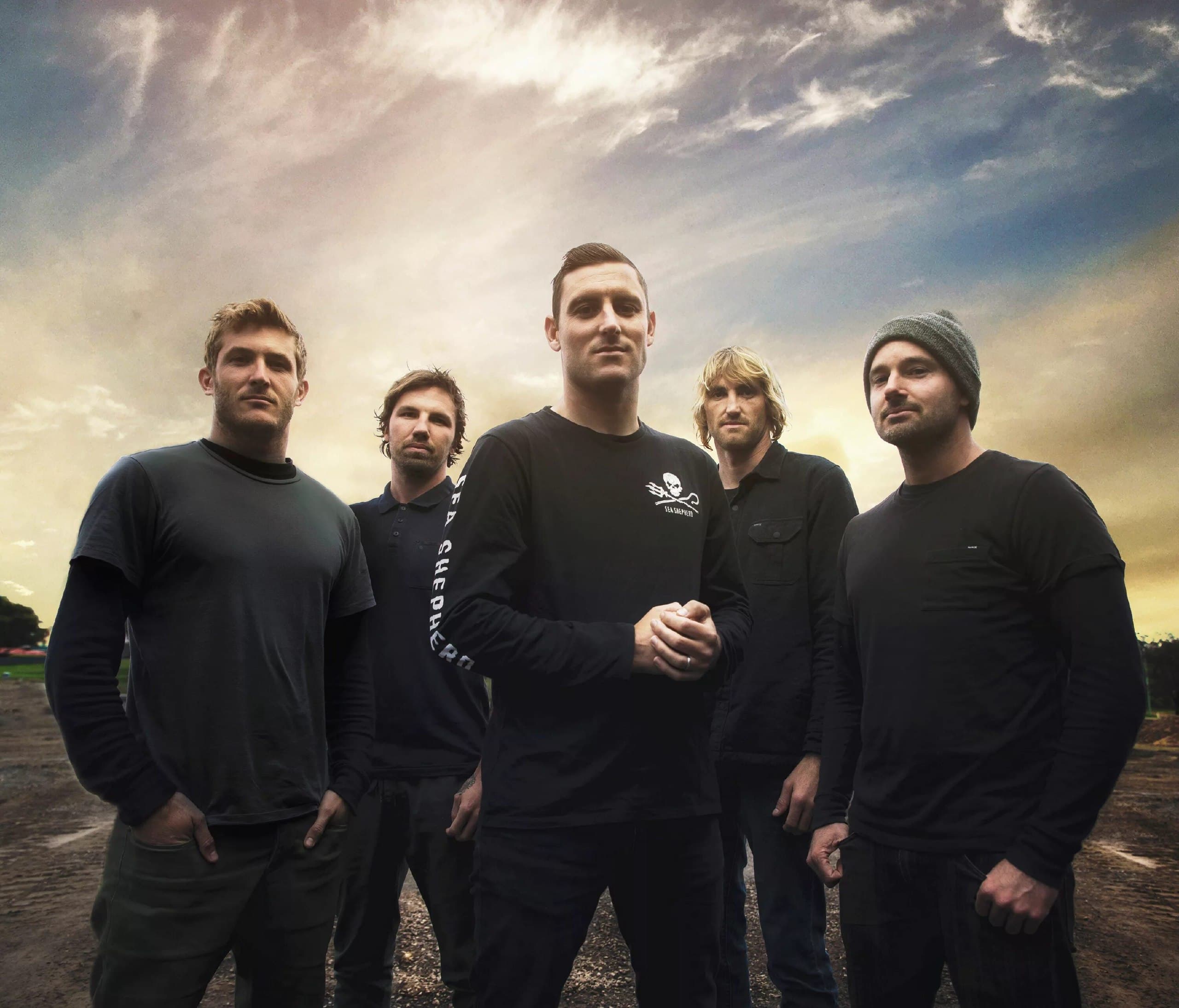 دانلود آهنگ Parkway Drive - Darker Still