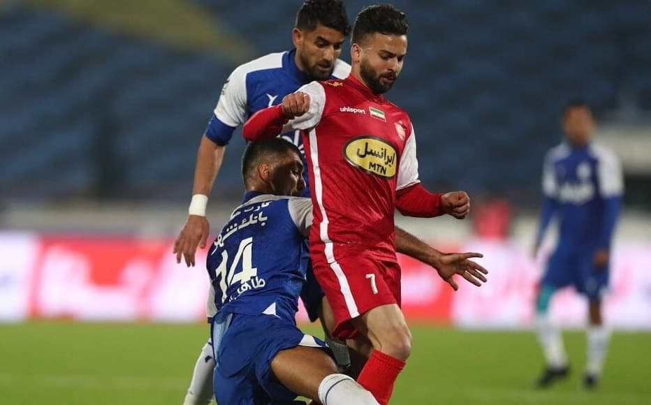 طعنه پیشکسوت فوتبال به مدیران استقلال و پرسپولیس؛ به جای بازخواست پست می‌گیرند