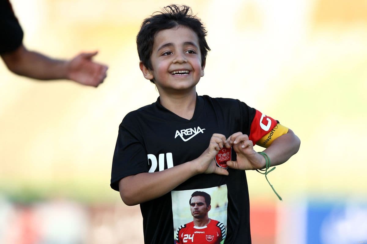 هانی نوروزی میهمان ویژه پرسپولیسی ها در رختکن