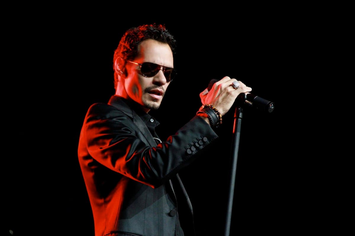 آهنگ Se Esfuma Tu Amor از Marc Anthony با متن و ترجمه
