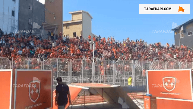 تشویق نادر دست نشان توسط هواداران پرسپولیس / فیلم