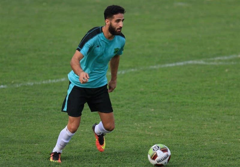 محمد قریشی با ذوب آهن دو ساله تمدید کرد