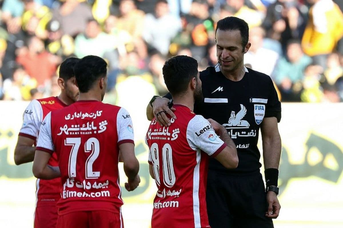 اسامی داوران هفته پایانی لیگ برتر؛ پرسپولیس با بیژن حیدری، سپاهان با اشکان خورشیدی