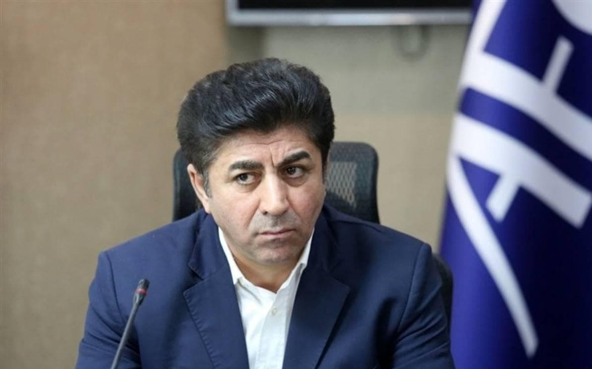 دبیرکل پای دولت را به فوتبال باز کرد؛ اشتباه وحشتناک هدایت ممبینی!