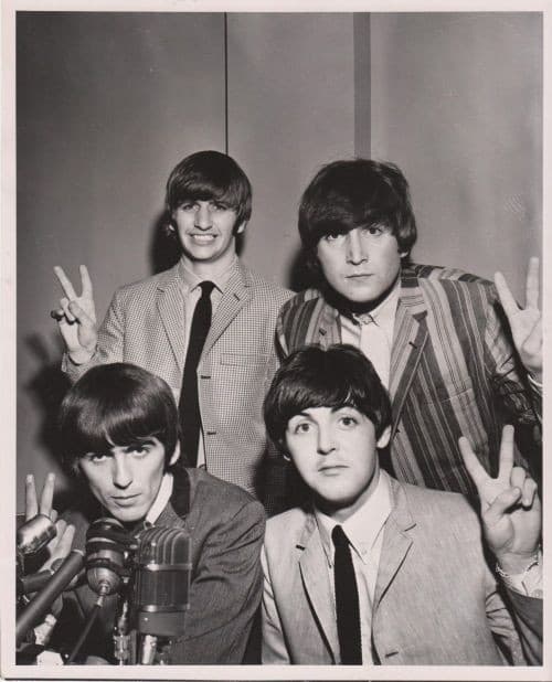 ?شاهکار A hard day's night از بیتلز با صدا لنون-مک کارتنی