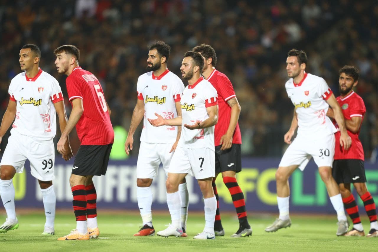 راه رستگاری پرسپولیس در پاس رو به عقب!