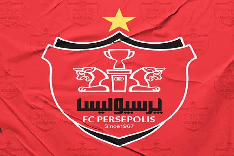 هوادار خردسال پرسپولیس: مصدومیت بازیکنان به خاطر وضعیت زمین ورزشگاه آزادی است