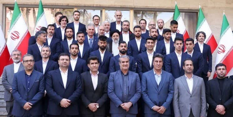 قول رییس جمهور به کاپیتان استقلال؛ به شما کمک می کنیم تا اوضاع بهتر شود!
