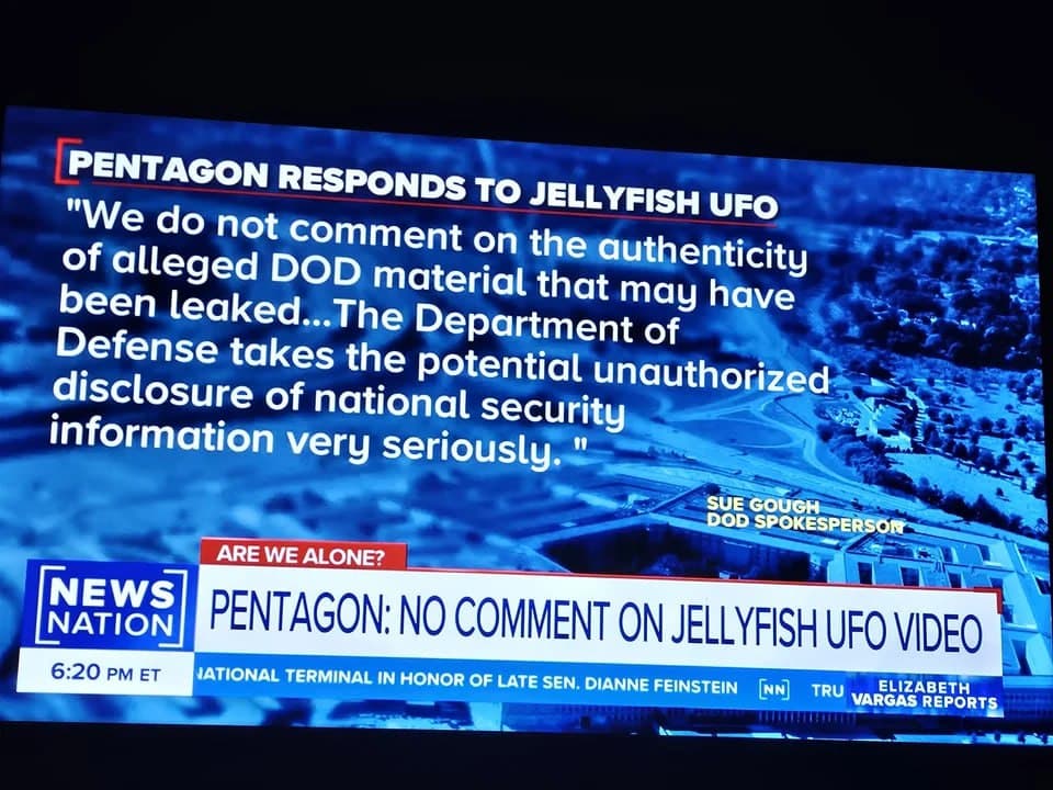 پنتاگون در مورد UFO / UAP عروس دریایی سکوت کرد است.