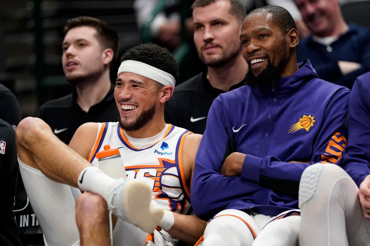 بسکتبال NBA | بوکر انتقام شب کریسمس را از دانچیچ گرفت