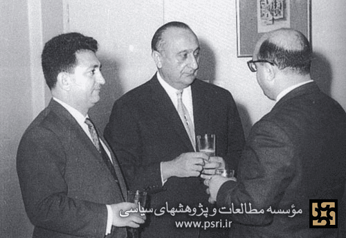 خاطرات سفیر اسرائیل در ایران: اسم شاه ایران را در مکاتبات داخلی، «شائول» گذاشته بودیم / رویکرد شاه در مقابل ما، «احترام بگذار و مراقب باش» بود