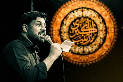 شعرخوانی مجتبی رمضانی درباره انقلاب اسلامی و آقازاده‌ها