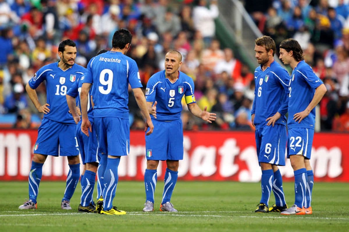 شکست 3-2 ایتالیا مقابل اسلواکی و حذف در دور گروهی جام جهانی (24 ژوئن، 2010)