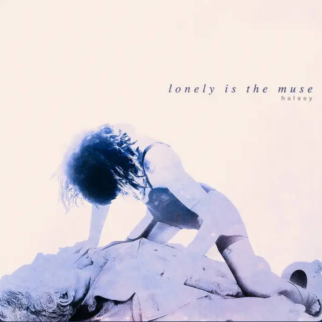 دانلود آهنگ Lonely is the muse از Halsey + ترجمه و لیریک 