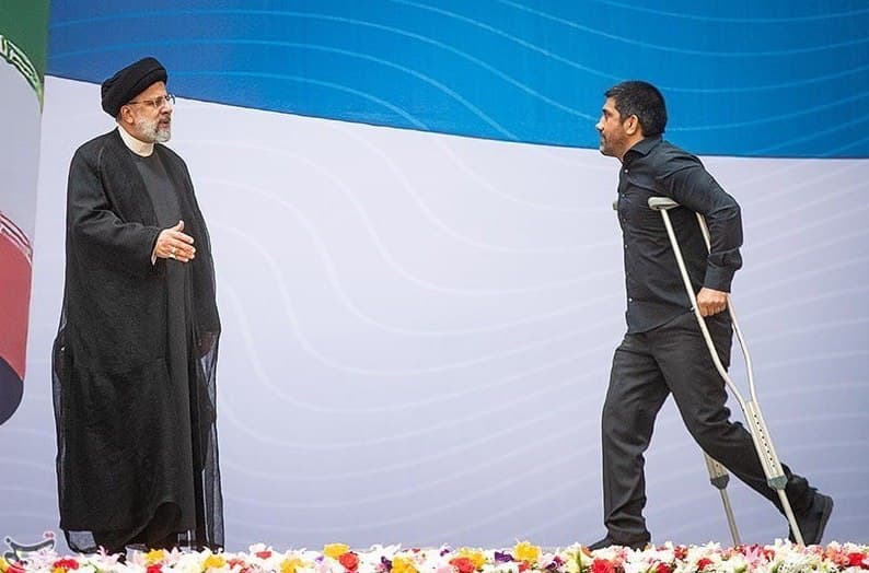 علیرضا دبیر: رییس‌ جمهور و همراهانش به آرزویشان که شهادت بود رسیدند