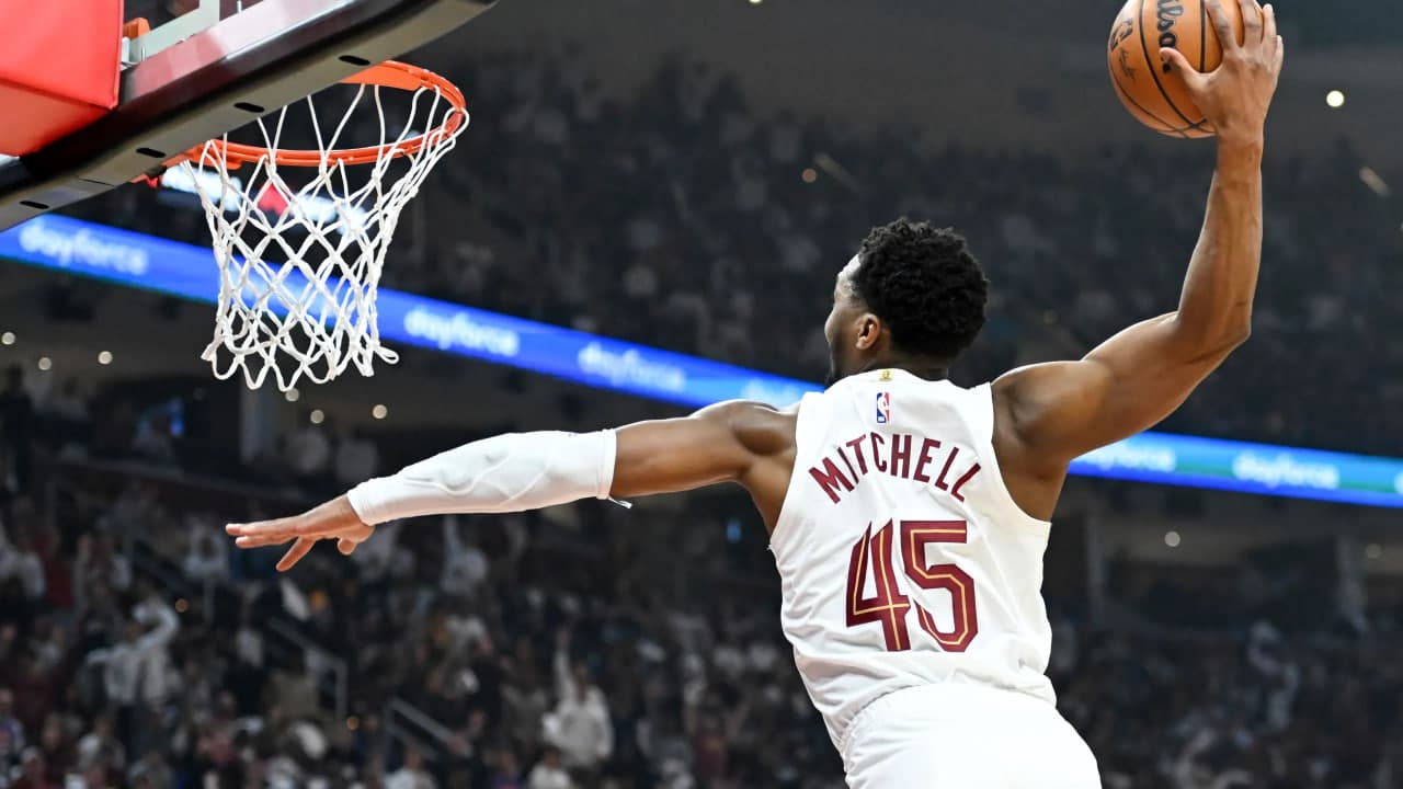 بسکتبال NBA | قرارداد مکس، هدیه کلیولند به داناوان میچل
