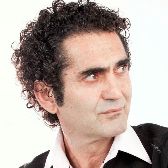 آهنگ زنگ تفریح از هاتف