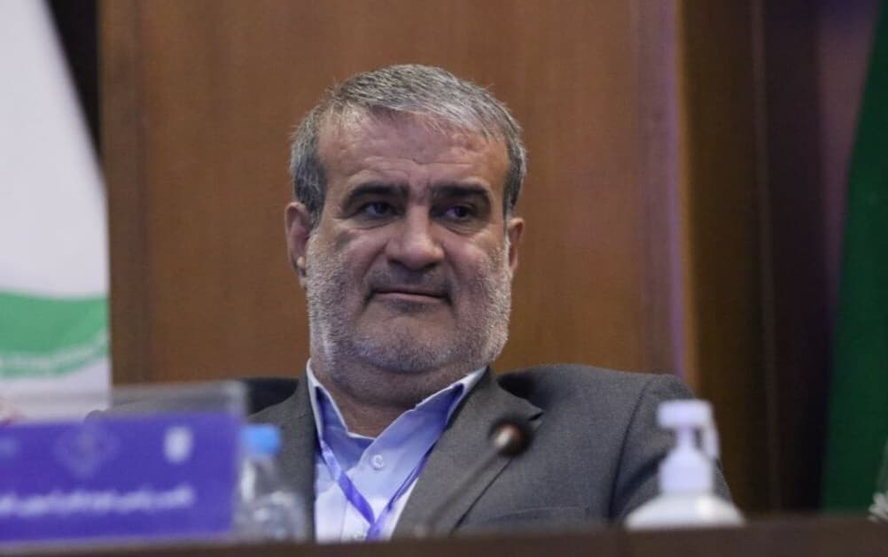 قنبرزاده: سقف بودجه تغییر نمی‌کند؛ نهادهای نظارتی به پول‌های زیرمیزی ورود کنند