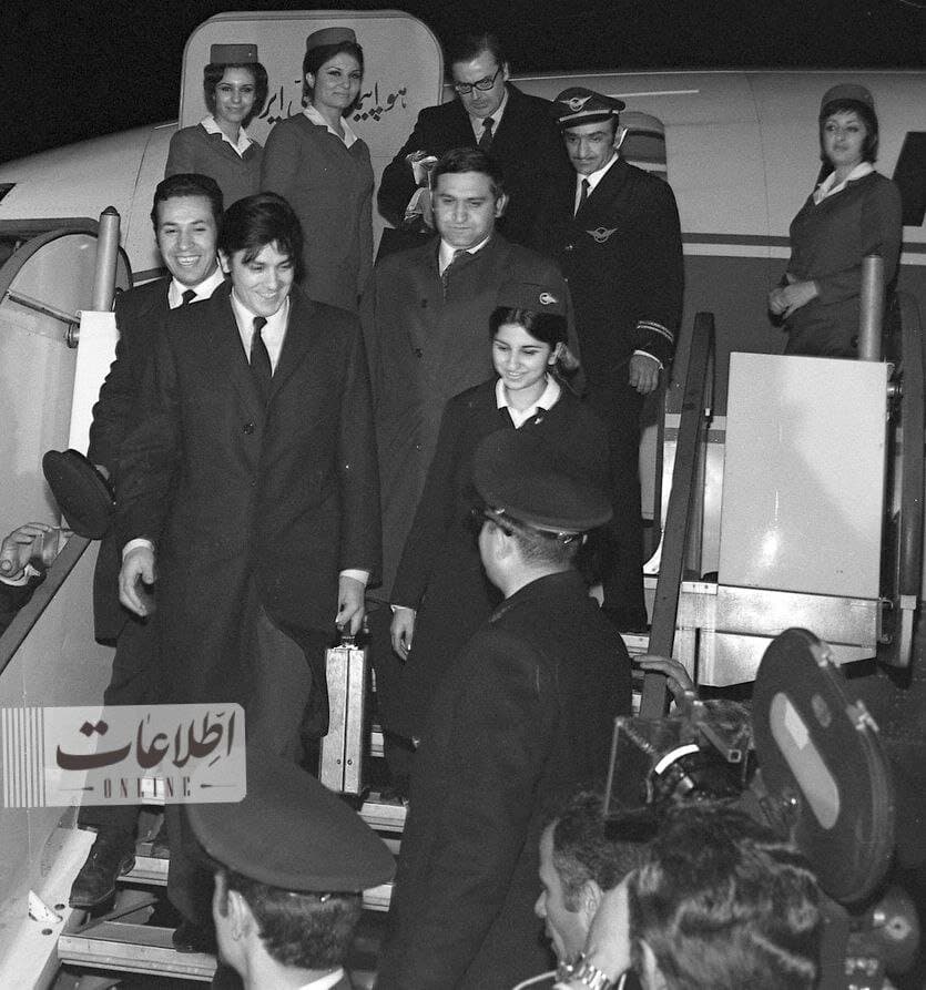 روزی که آلن دلون فرودگاه مهرآباد تهران و کل تهران را بهم ریخت +عکس بوسه بهروز وثوقی بر صورت آلن دلون در تهران !+ سایر عکس های آلن دلون در تهران و فرودگاه مهرآباد 