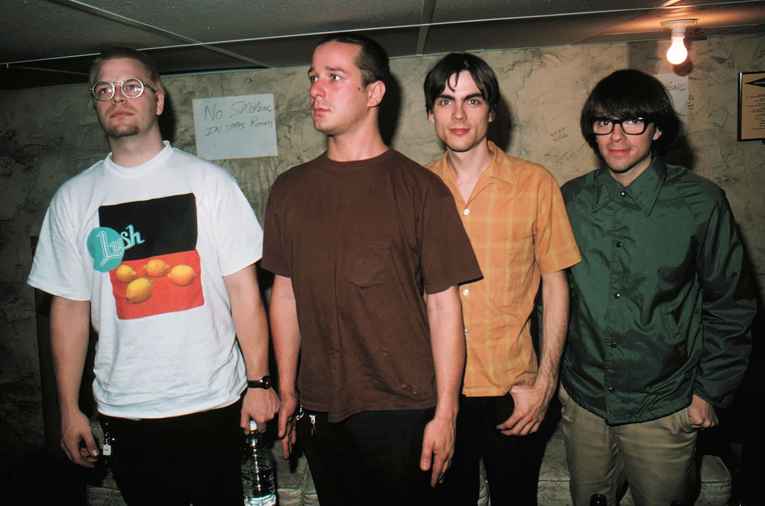 آهنگ Island In The Sun از Weezer با متن و ترجمه