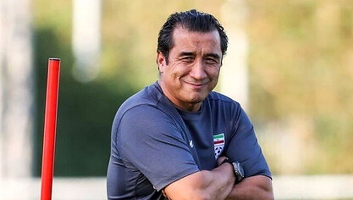 خداداد عزیزی: تا دیروز یک‌سری از هواداران استقلال به آقای قلعه‌نویی ناسزا می‌گفتند، الان ایشان چطور اسطوره شد؟