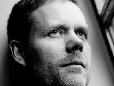 دانلود آهنگ on the nature of daylight از max richter