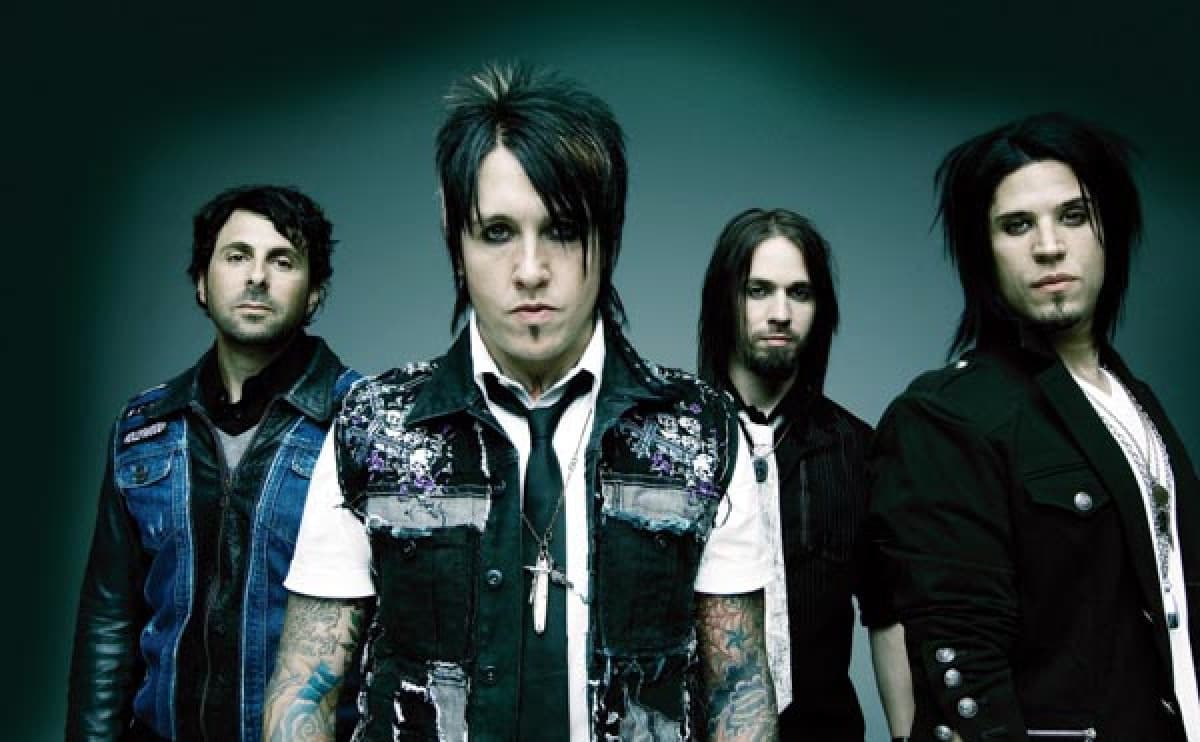 Papa Roach - Getting Away With Murder