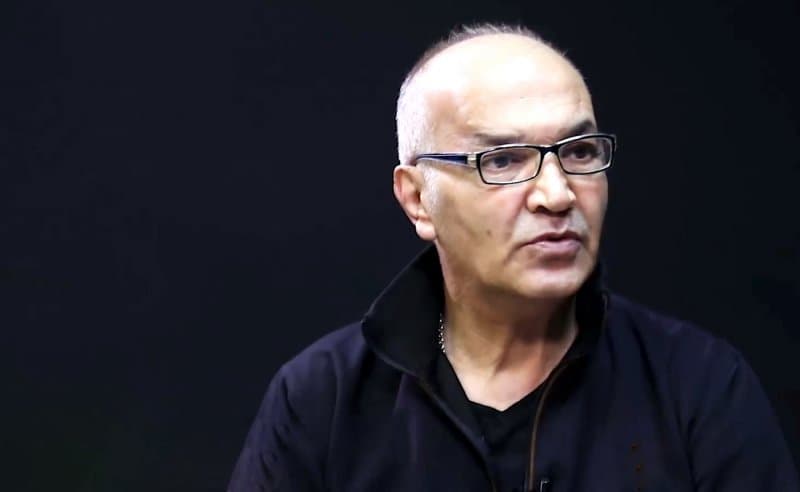 پیشکسوت استقلال: آقای مهدوی باید پشت سر علی دایی می‌ایستادی!