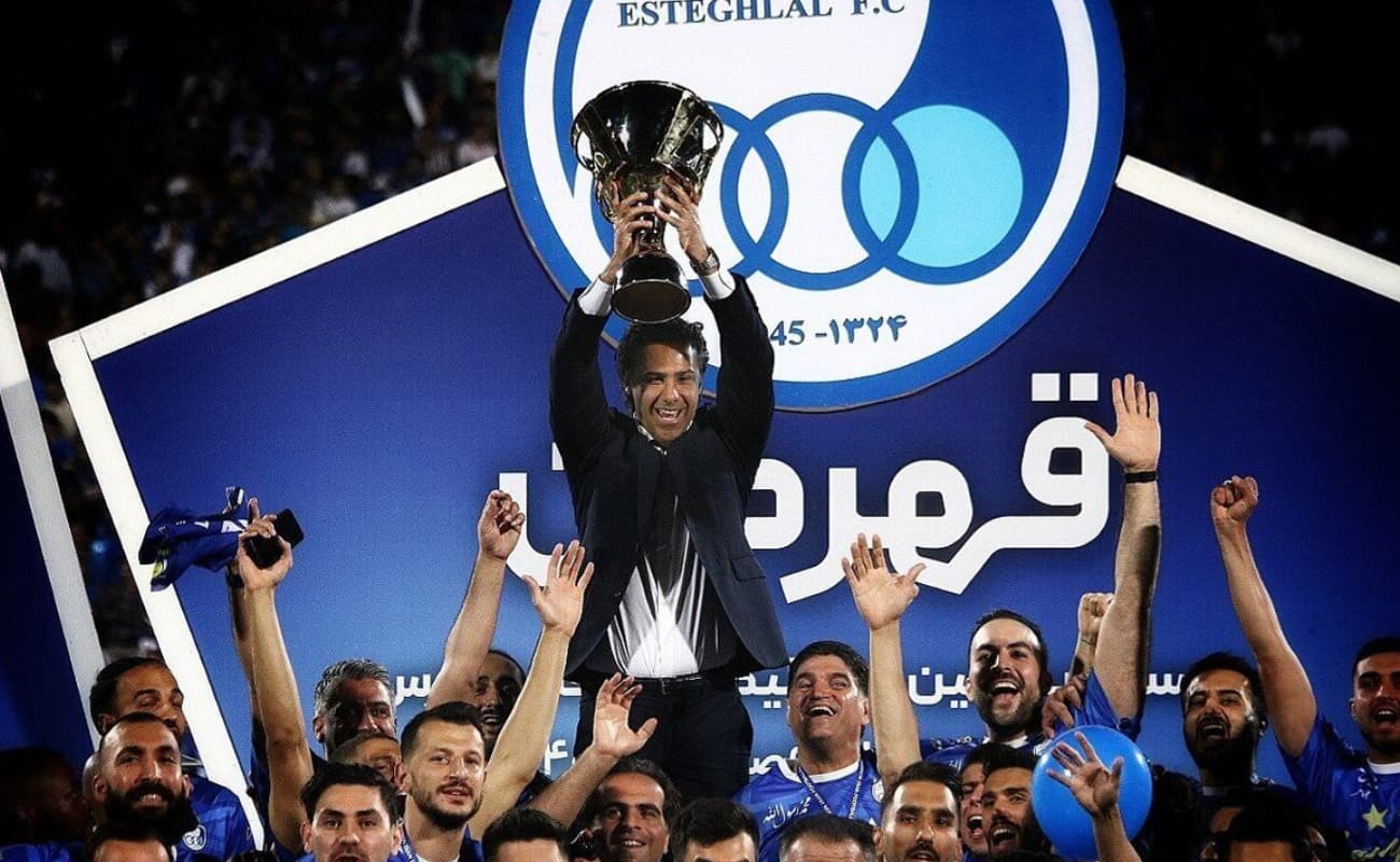 فرهاد مجیدی به استقلال نخ داد؛ یاد قهرمانی بدون شکست بخیر!
