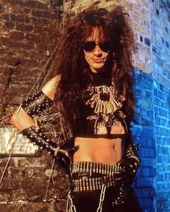 آهنگ Call From The Grave از Bathory با متن و ترجمه