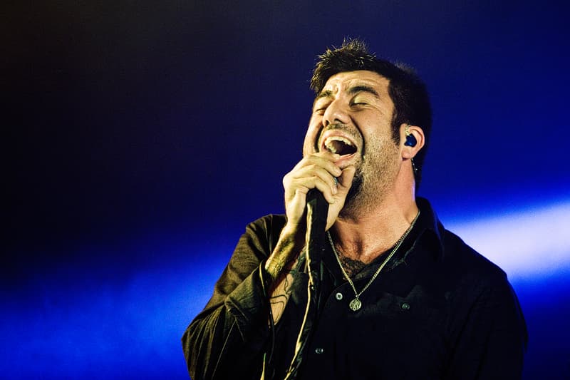 آهنگ Diamond Eyes از Deftones با متن و ترجمه