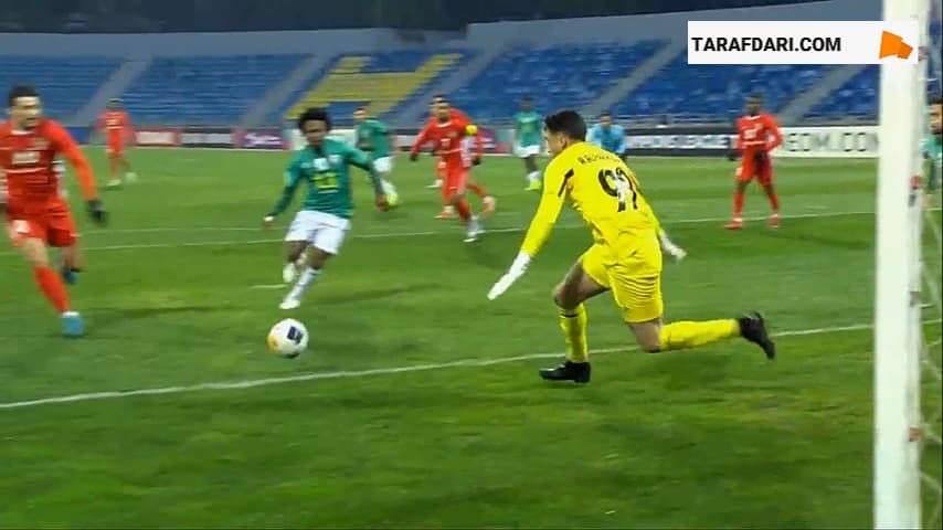 گل دوم سردار آزمون به الوحدات از روی نقطه پنالتی (الوحدات 0-2 شباب الاهلی)